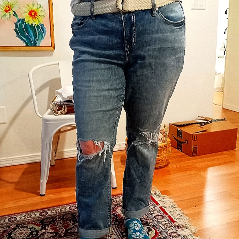 Torrid BF stretch straight leg jeans